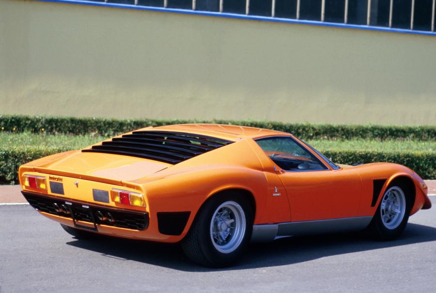  Lamborghini Miura Jota 1970 года  (фото 5 из 6)